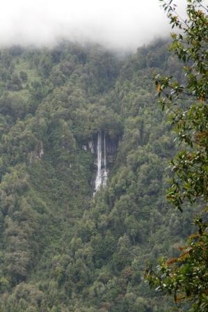 einer von vielen Wasserfllen